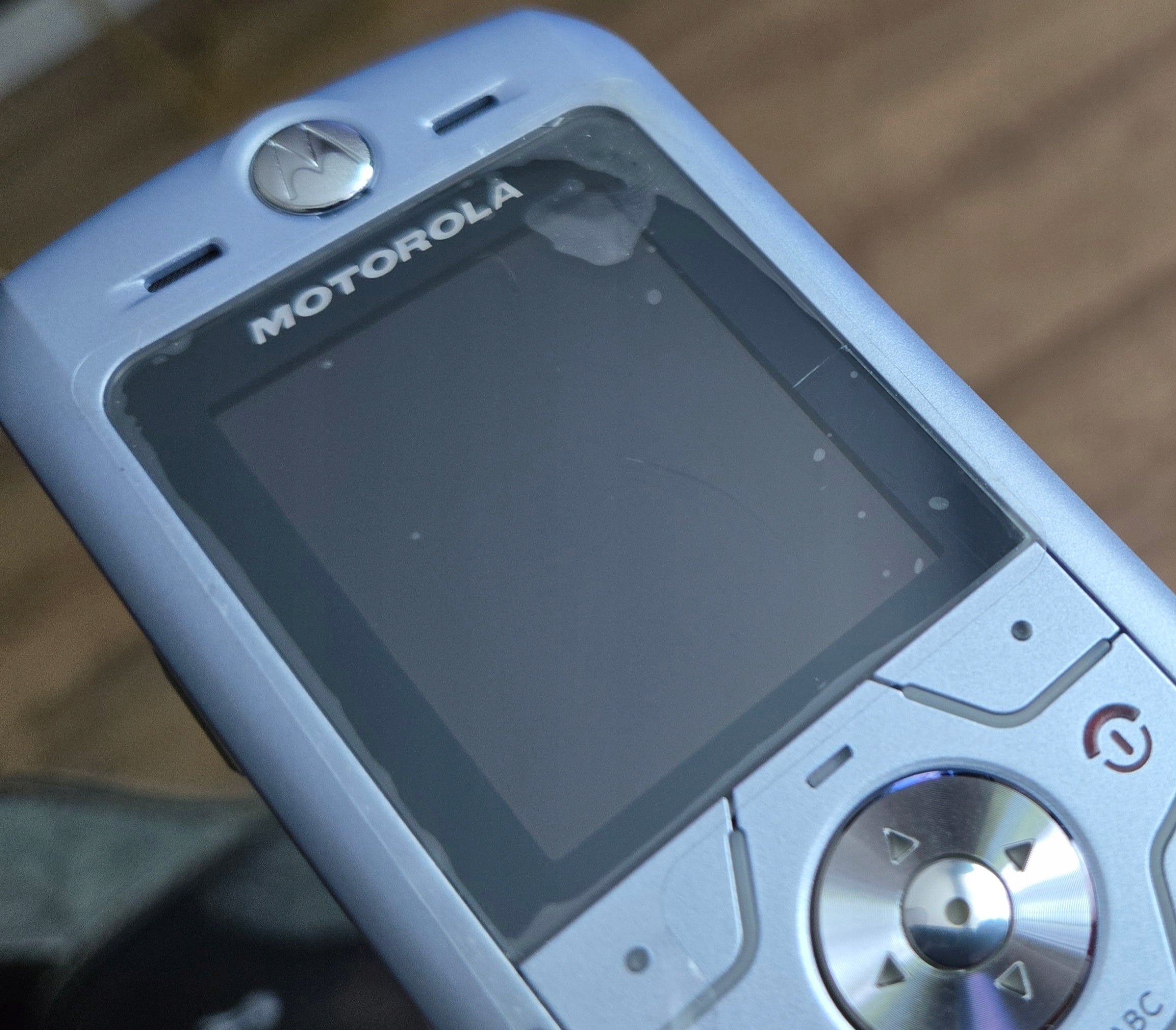 Motorola L6 Silver Set ! NEW ! MEGA UNIQUE ! Foils ! The only one! Headphones included no