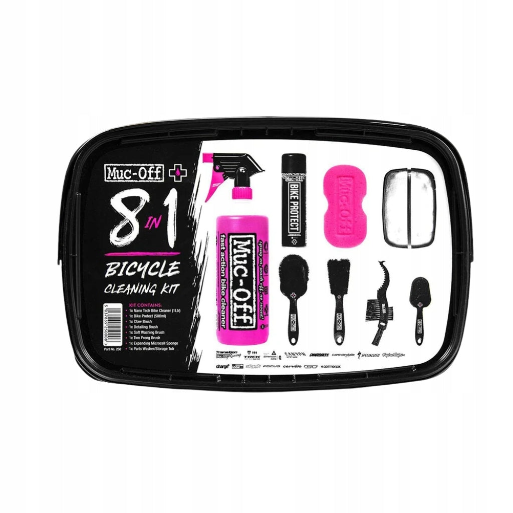 Muc-Off 8 in One Washing Kit