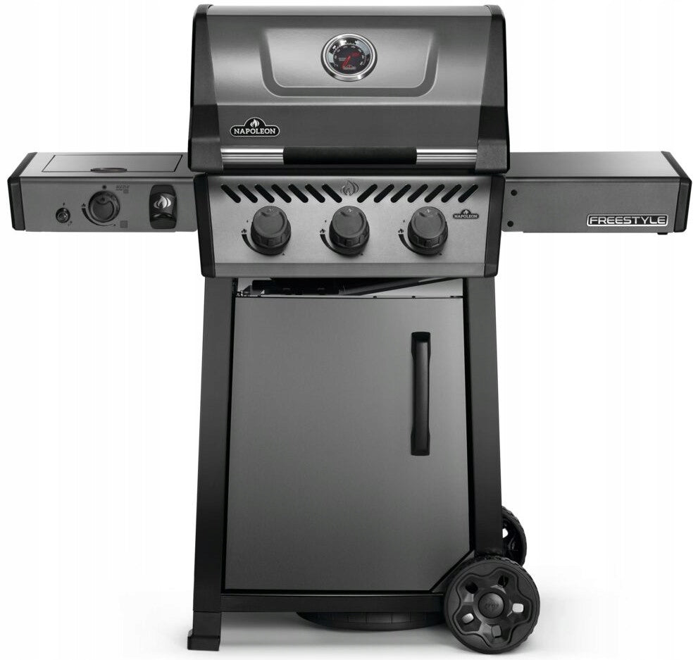 Napoleon Freestyle 365 Gas Grill with Sizzle zone burner for steaks Packaging status original