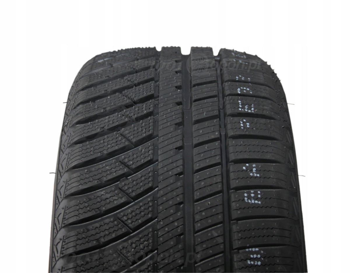 New multi-season tyres RoadX RXMOTION 4S 205/55R16 94V XL RANT