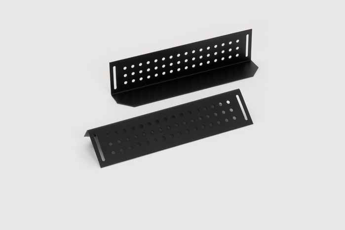 Nosné lišty pro rack hloubky 900mm (L=680mm) - pár, černé RAB-NL-X03-X1 Brand Triton