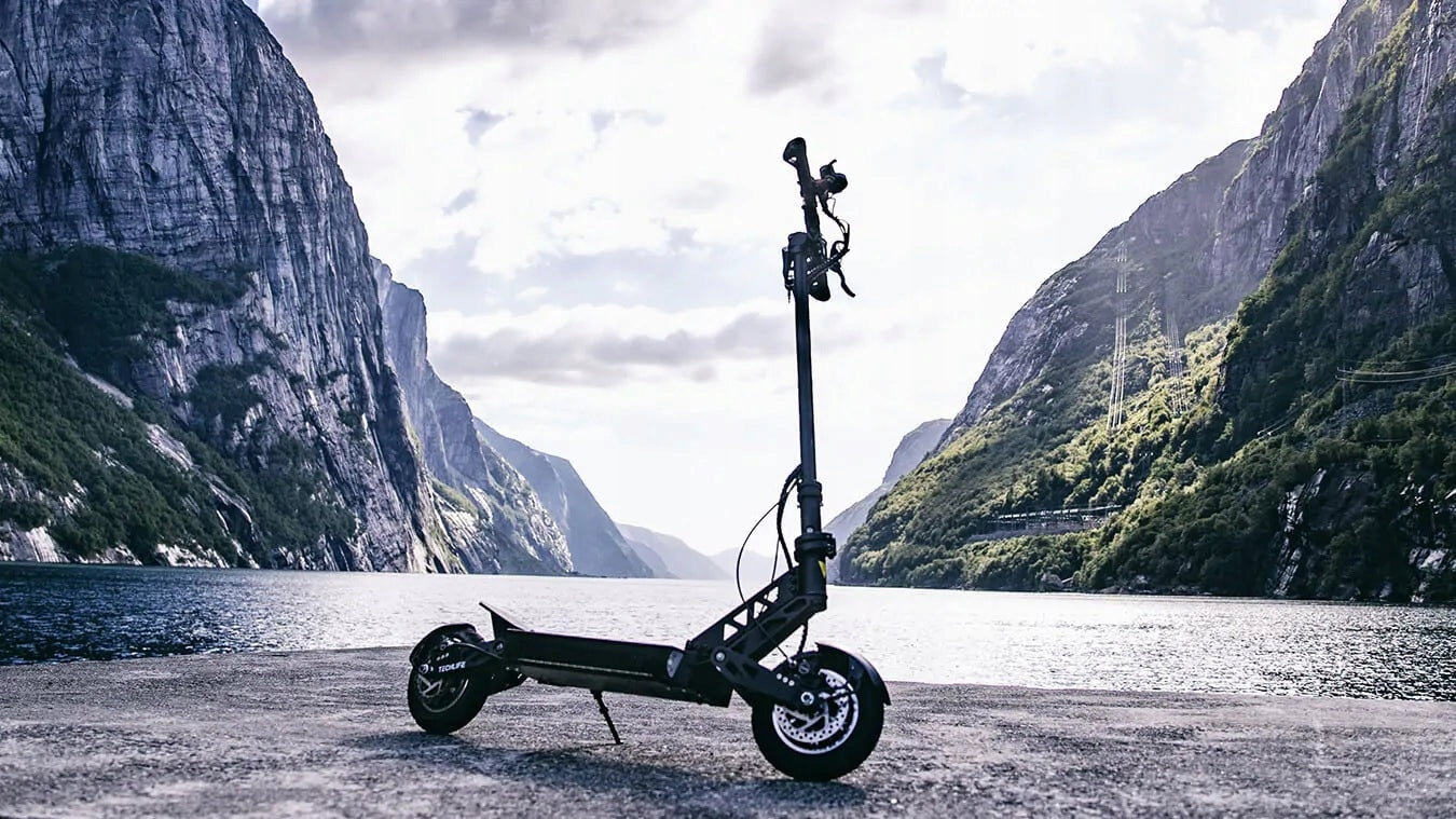 OFF-ROAD ELECTRIC SCOOTER FOR ADULTS 2x1000W 18Ah52V TECHLIFE X8 V3 Packaging status original