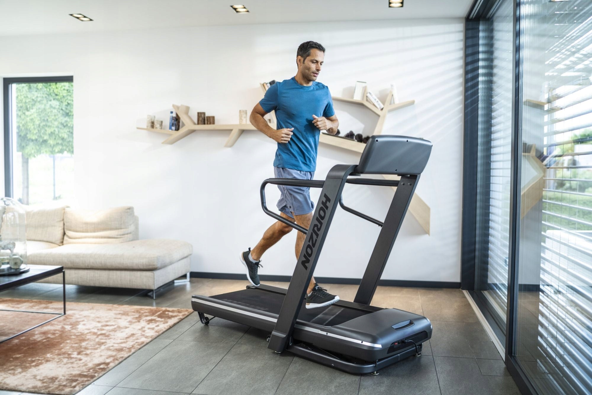 OMEGA Electric Training Treadmill With Horizon Fitness Gray + Mat Maximum user weight 159 kg