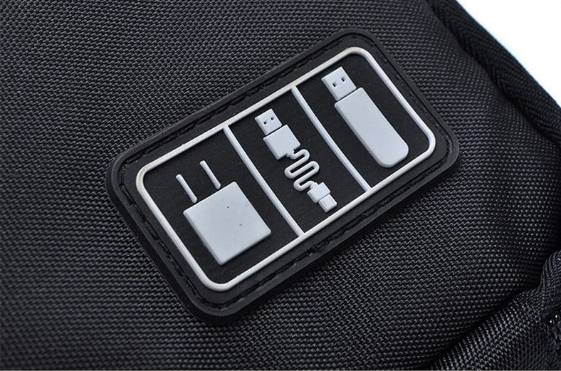 ORGANIZER BOX CASE FOR CABLES, PENDRIVE, MEMORY CARDS Manufacturer code ORGANIZER etui NA KABLE KARTY PAMIĘCI
