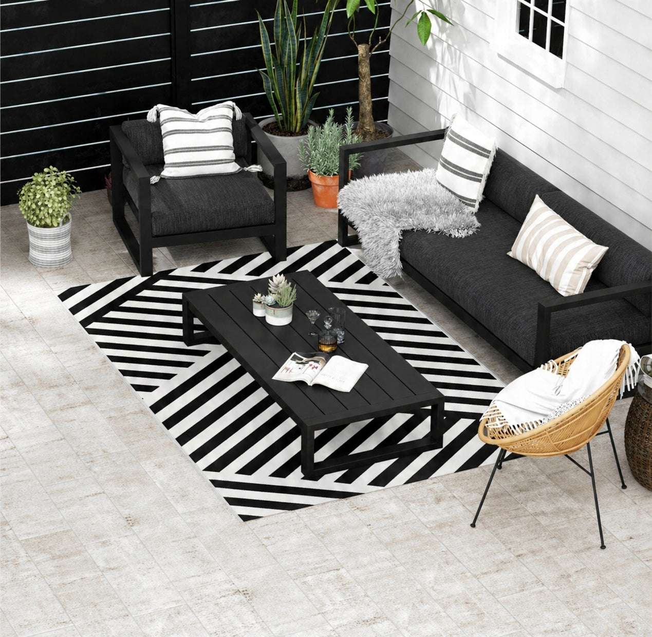 OUTDOOR CARPET 182x 274cm WATERPROOF TERRACE MAT FOR TERRACE BALCONY GARDEN Packaging status original