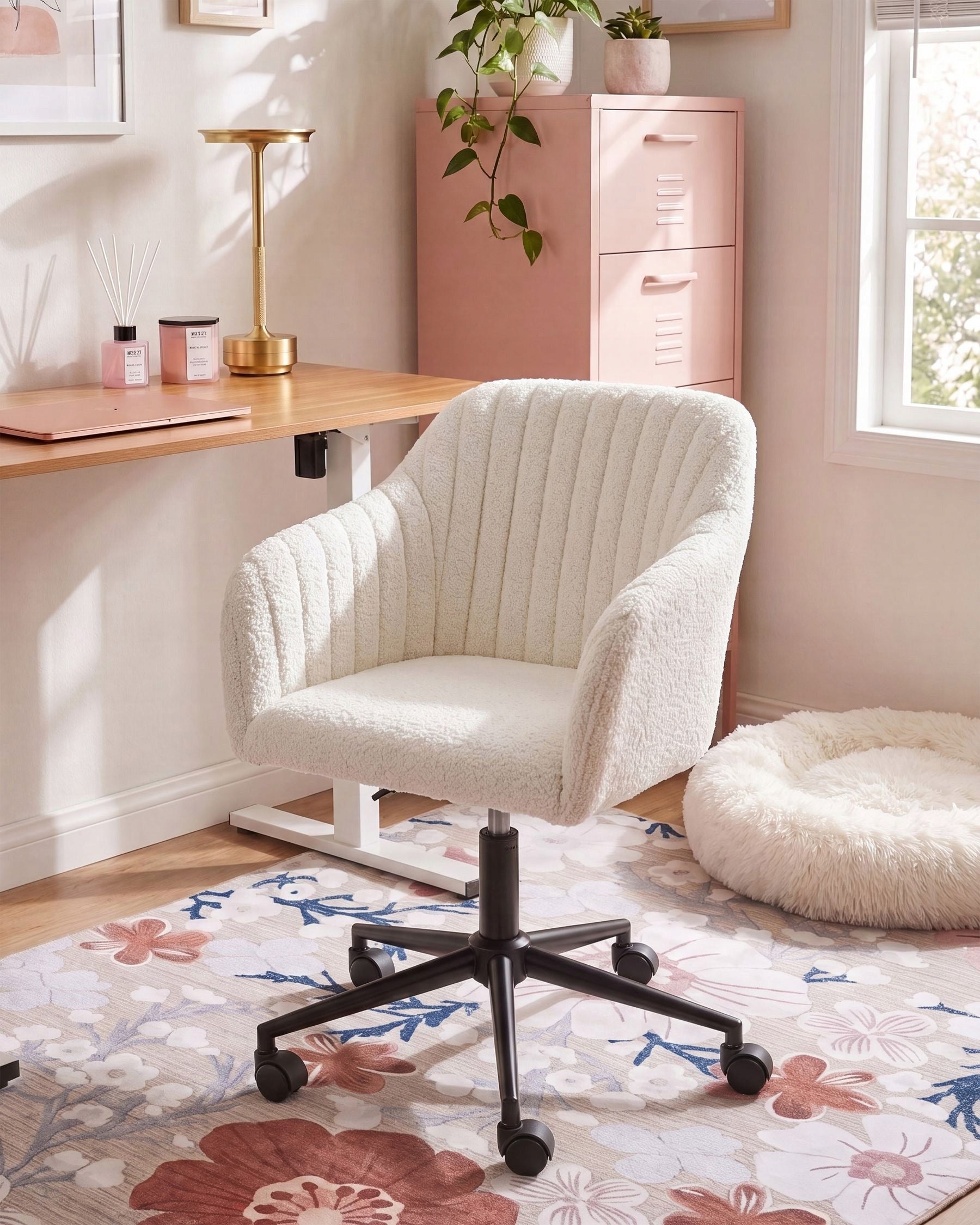Office chair boucle on wheels adjustable height broken white Packaging status original