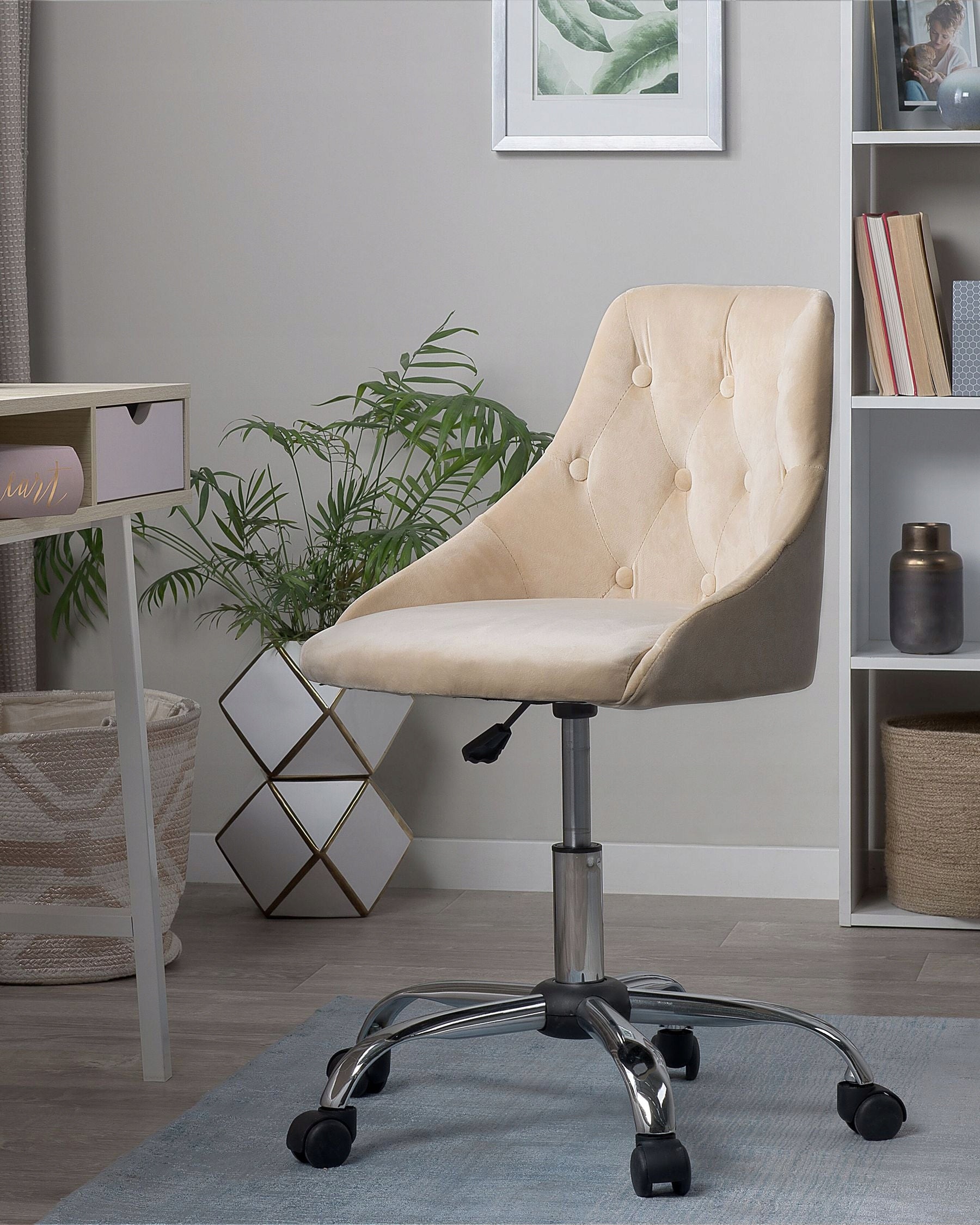 Office swivel chair velour beige Packaging status original