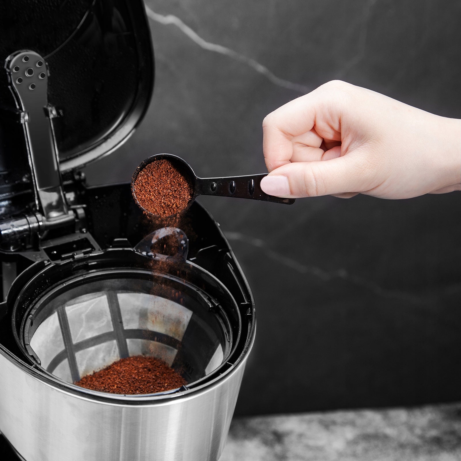Overflow Coffee Maker Aigostar Chocolate 30HIK 1,25 l Black Manufacturer code Ekspres przelewowy