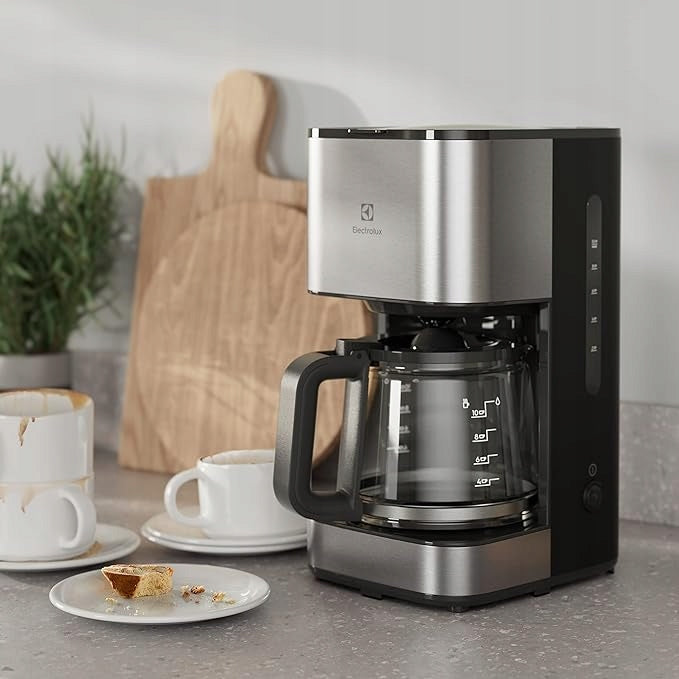 Overflow coffee maker AEG DELI 3 E3CM1-3ST 1,25 l Power 1000 W