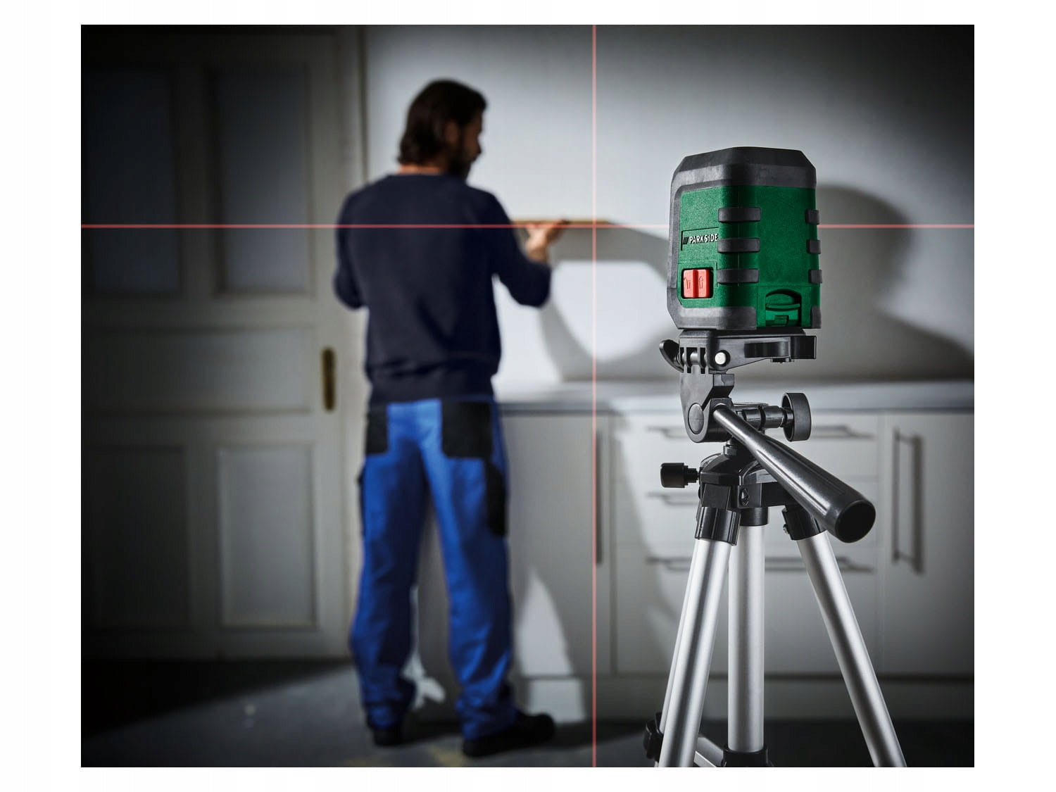 PARKSIDE Cross laser PKLL 10 B4 with tripod Manufacturer code 4052916 157152