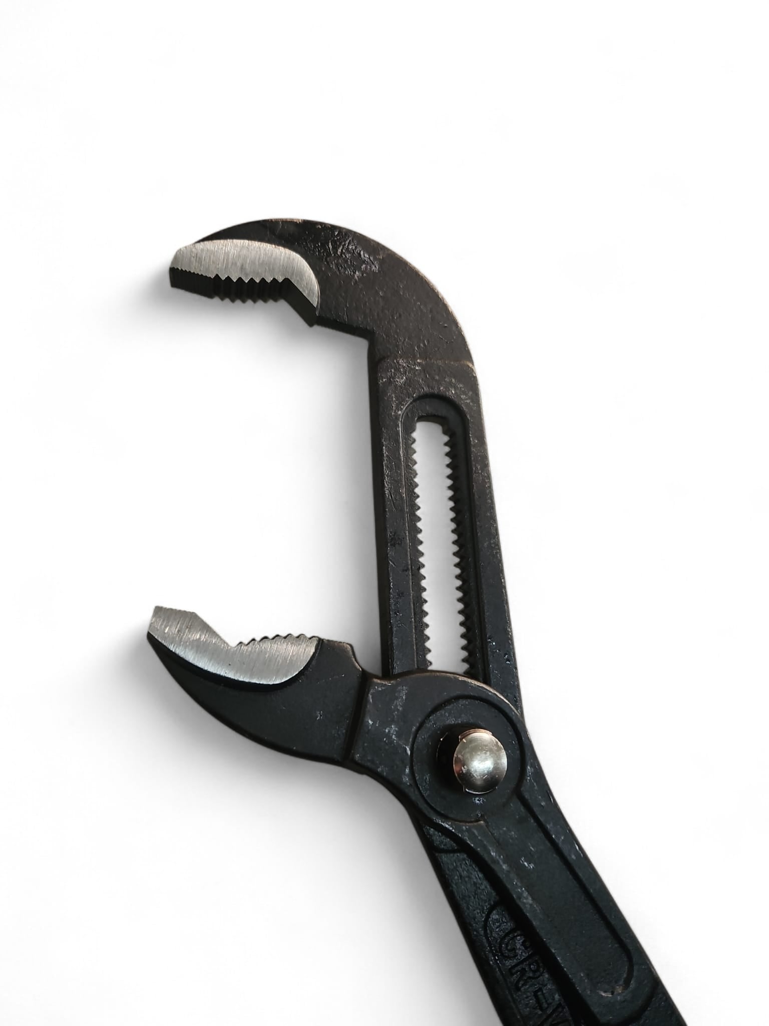 PIPE WRENCH PLIERS ADJUSTABLE 420MM 16" Brand Hazard
