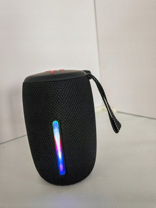 PORTABLE BLUETOOTH SPEAKER WITH ENHANCED BASS AND PLAYBACK FROM SD CARD Packaging status original