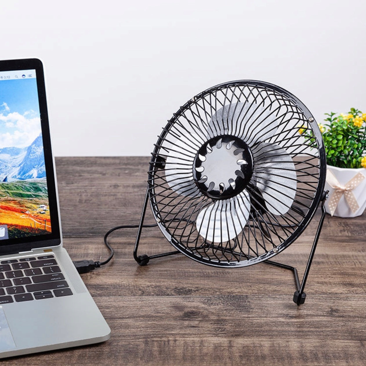 POWERFUL FAN DESK FAN STANDING HOME USB FOR LAPTOP Manufacturer code FA462