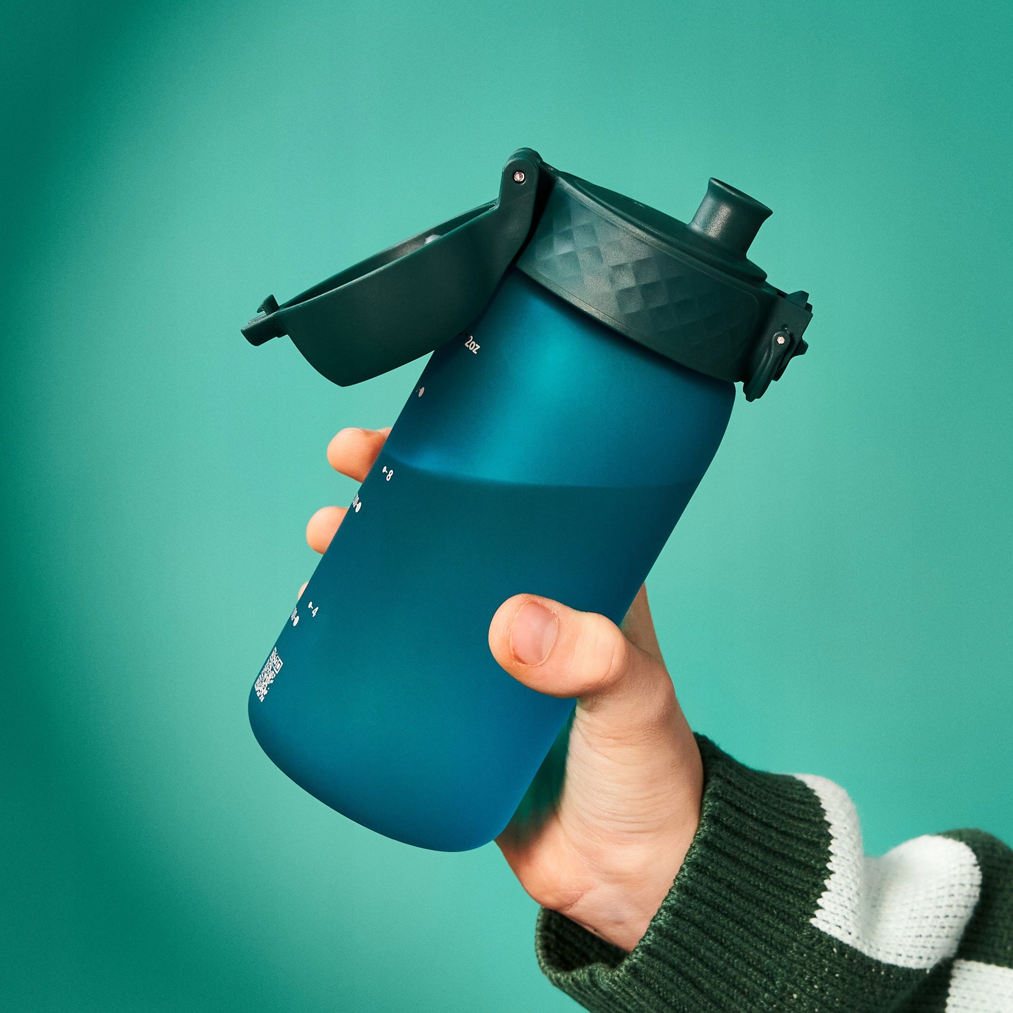 PREMIUM ELEGANT BOTTLE FOR OFFICE AND TRAINING - PZH- ION8 0,35 L 350 ml Manufacturer code I8RF350AQU