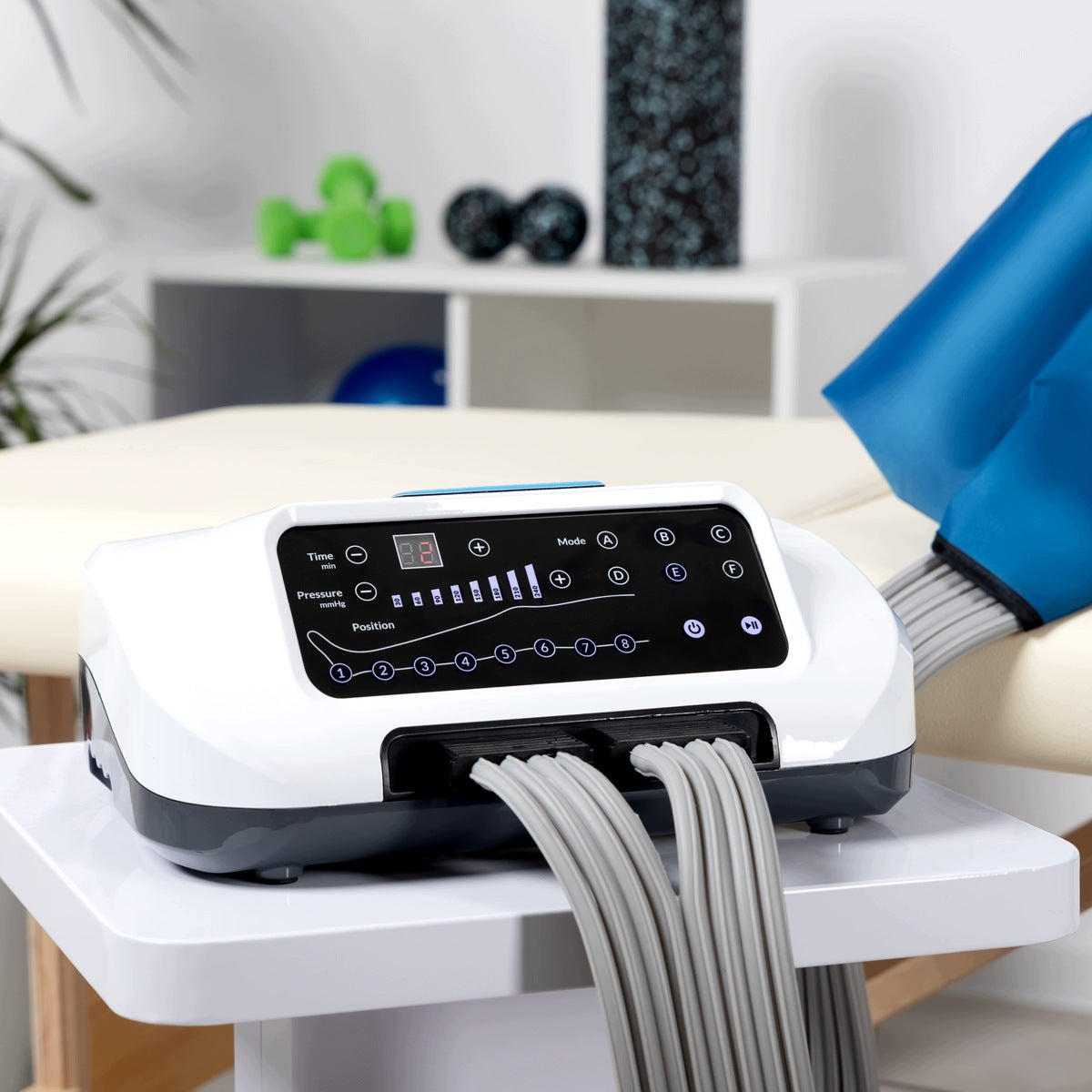 PRESSMATIC PM-8000D WITH WRIST CUFF IN SIZE L Packaging status original