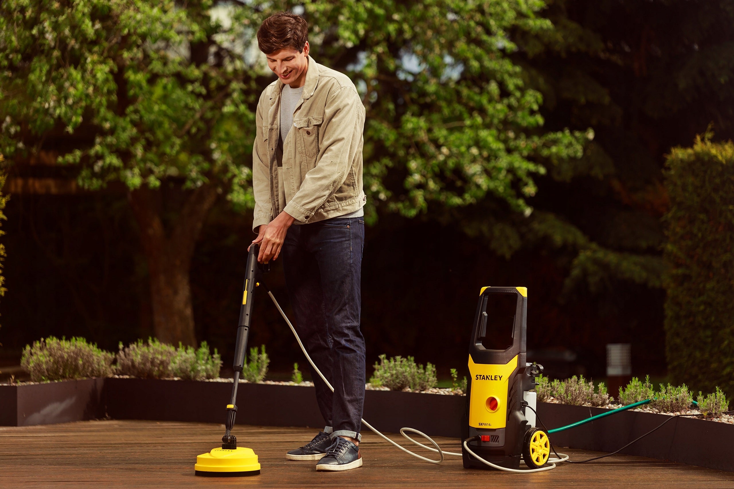 PRESSURE WASHER STANLEY 170BAR SELF-SUCTION ALUMINUM PUMP SET + PATIO Manufacturer code SXPW14PE