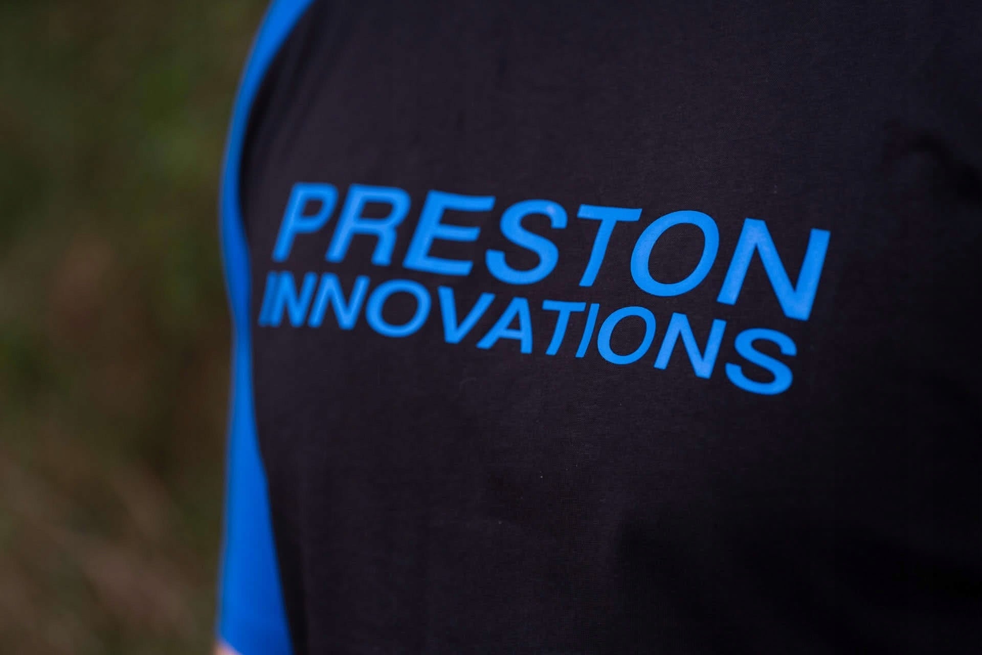PRESTON LIGHTWEIGHTRAGLAN T-SHIRT - SMALL Color black