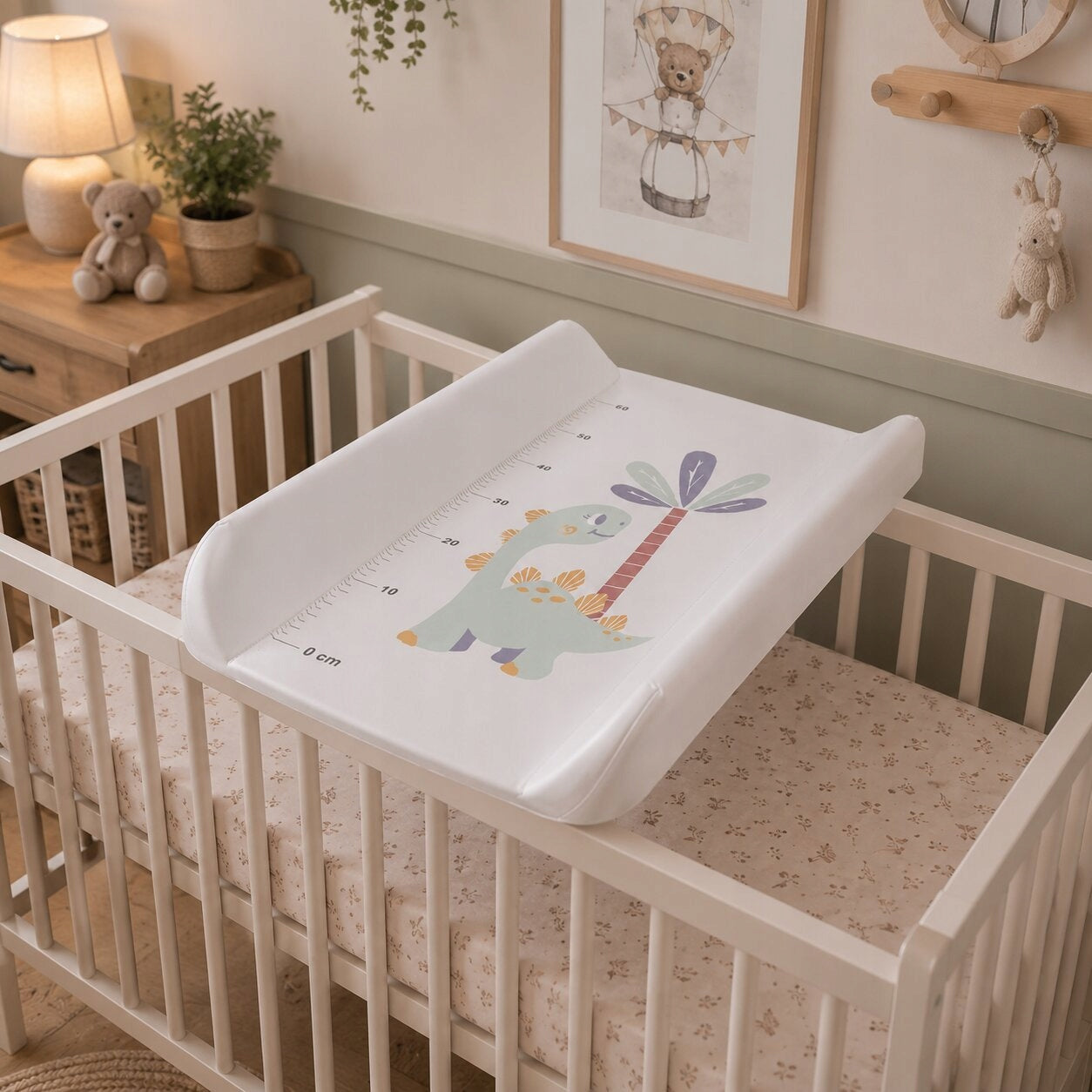 PROFILED RIGID CHANGING TABLE EXTENSION FOR COT DINOSAURS 85 X 50CM Packaging status original