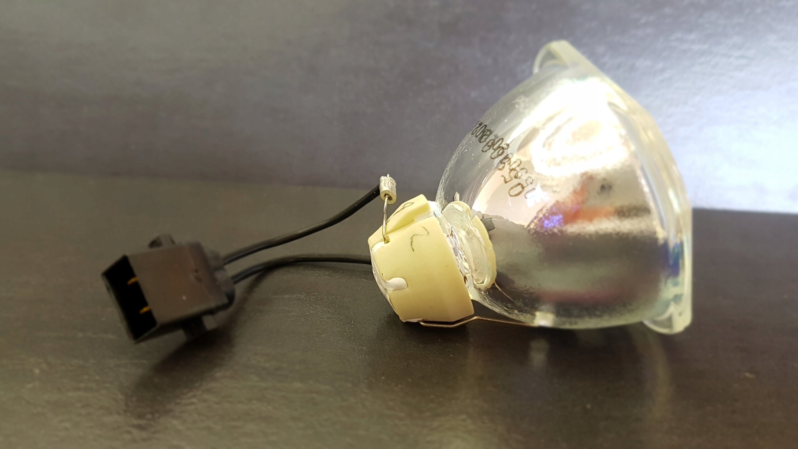 PROJECTOR LAMP EPSON ELPLP96 V13H010L96 H838A H846A H856A Packaging status original