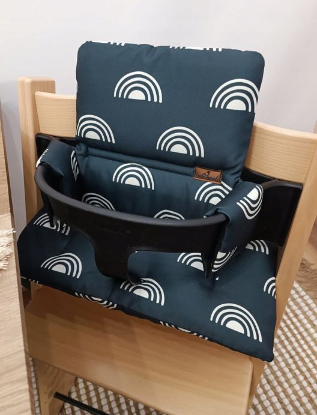 PROMOTION waterproof cushions for Stokke Tripp Trapp 2in1 rainbows on black Packaging status original