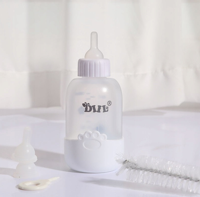 PUPPY KITTEN FEEDING BOTTLE SET WITH PACIFIERS BRUSH UNCLOGGER Manufacturer code BZ1559