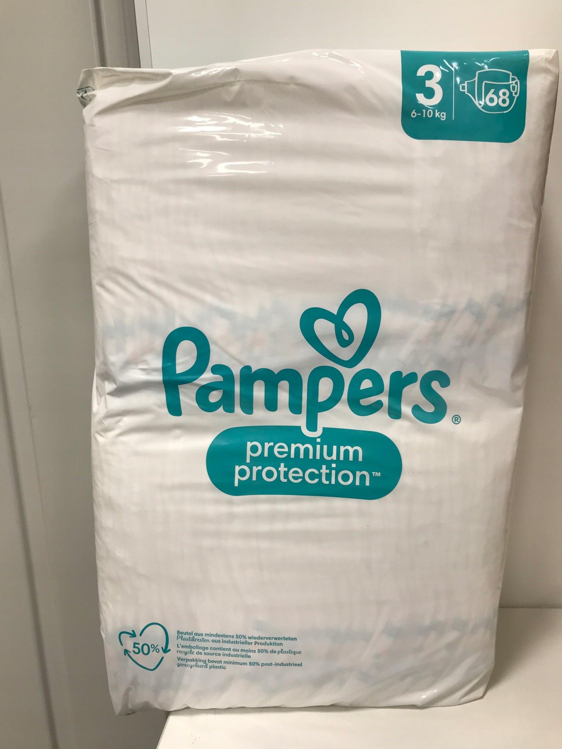 Pampers Premium Protection Diapers size 3 6-10kg 68pcs.