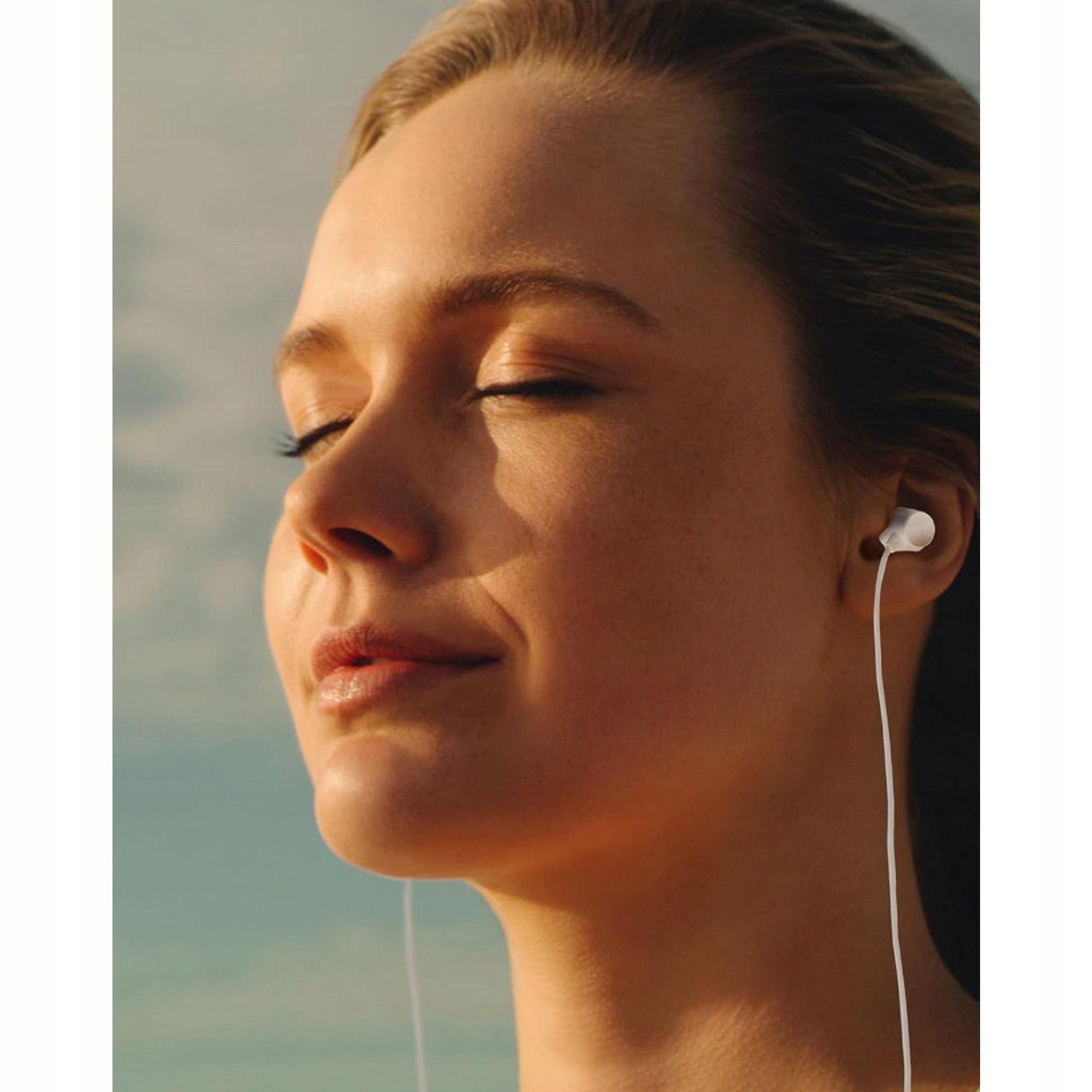 Panasonic RP-TCM225DEW USB-C Wired In-Ear Headphones Brand Panasonic