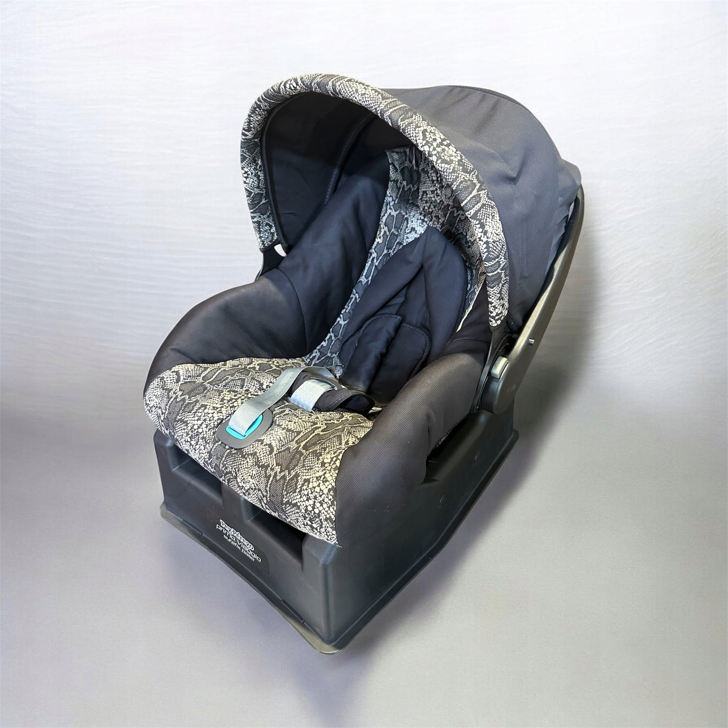 Peg Perego Primo Viggio, seat 0-13 with base