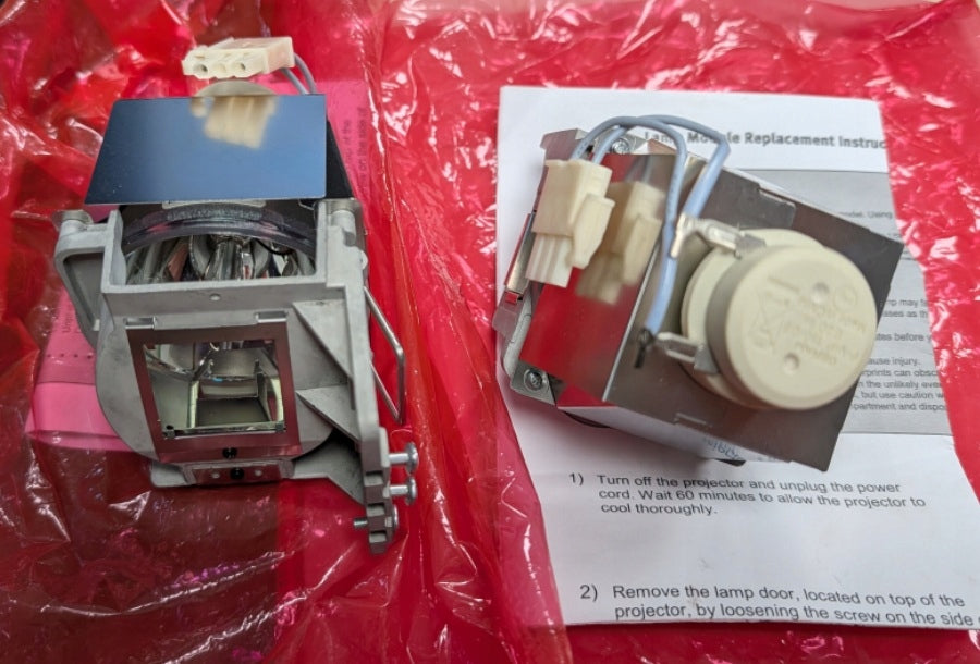 Philips Osram P-VIP 240/0.8 E20.9N Projector Lamp