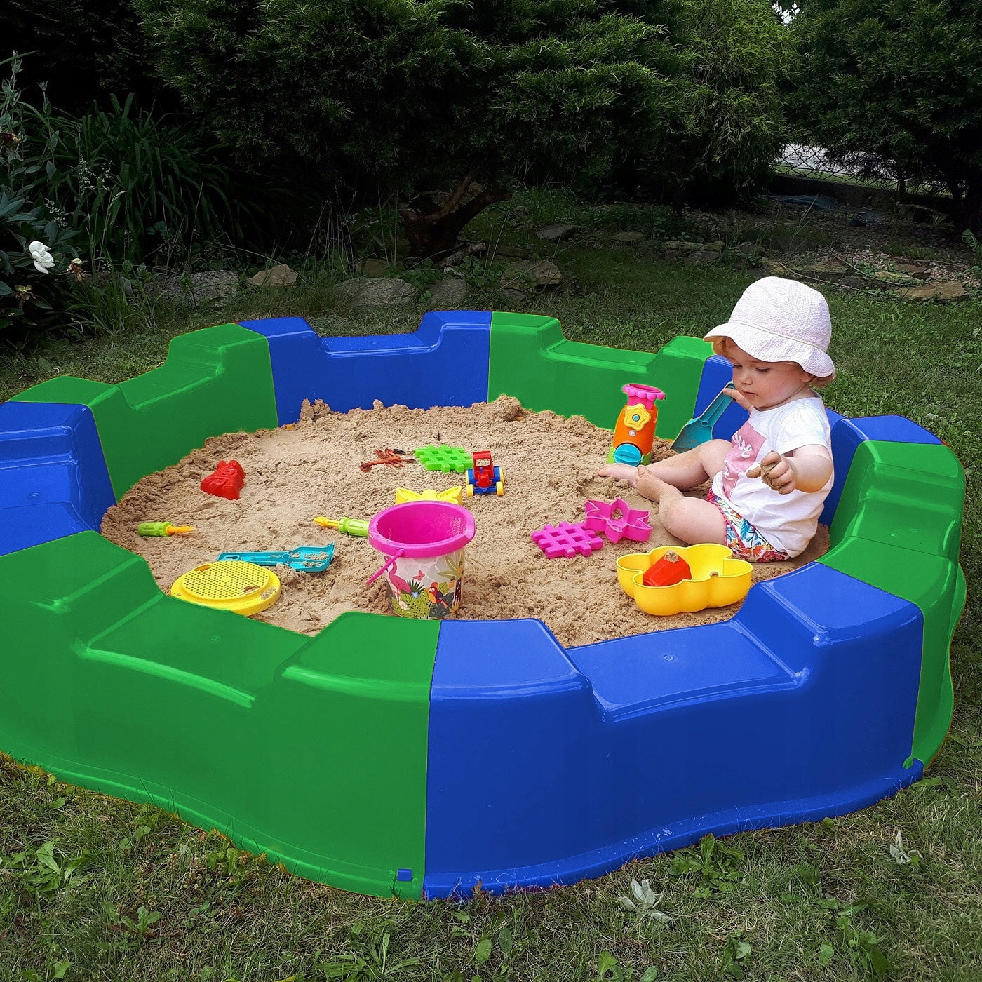 Plastic Sandbox Large For Children 160 cm + Toys Tarpaulin Packaging status original