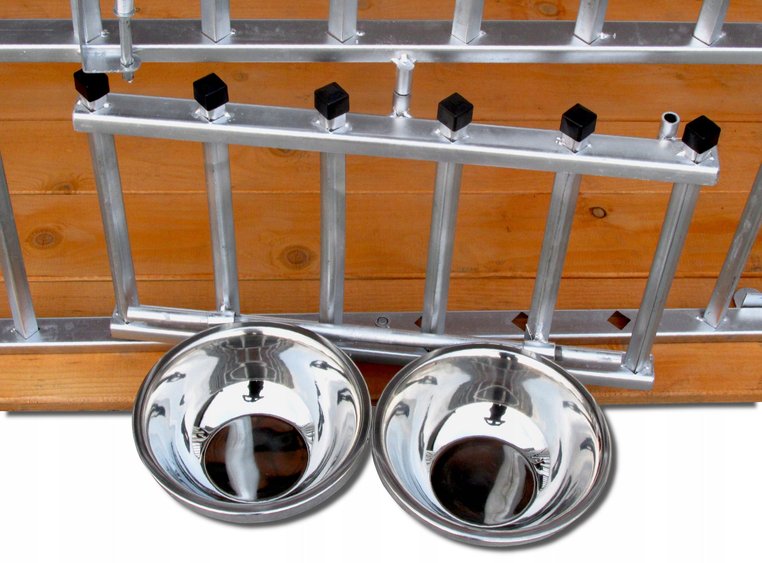 Playpen 4x2m made of galvanized profiles, wooden floor, bowl holders Kind playpen