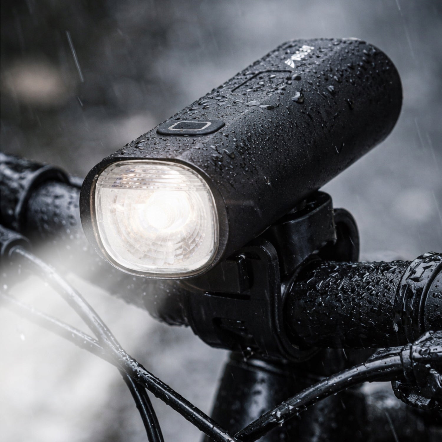 Powerful Bicycle Front Light 800lm LED PowerBank Light 5000mAh DEDRA Brand no brand
