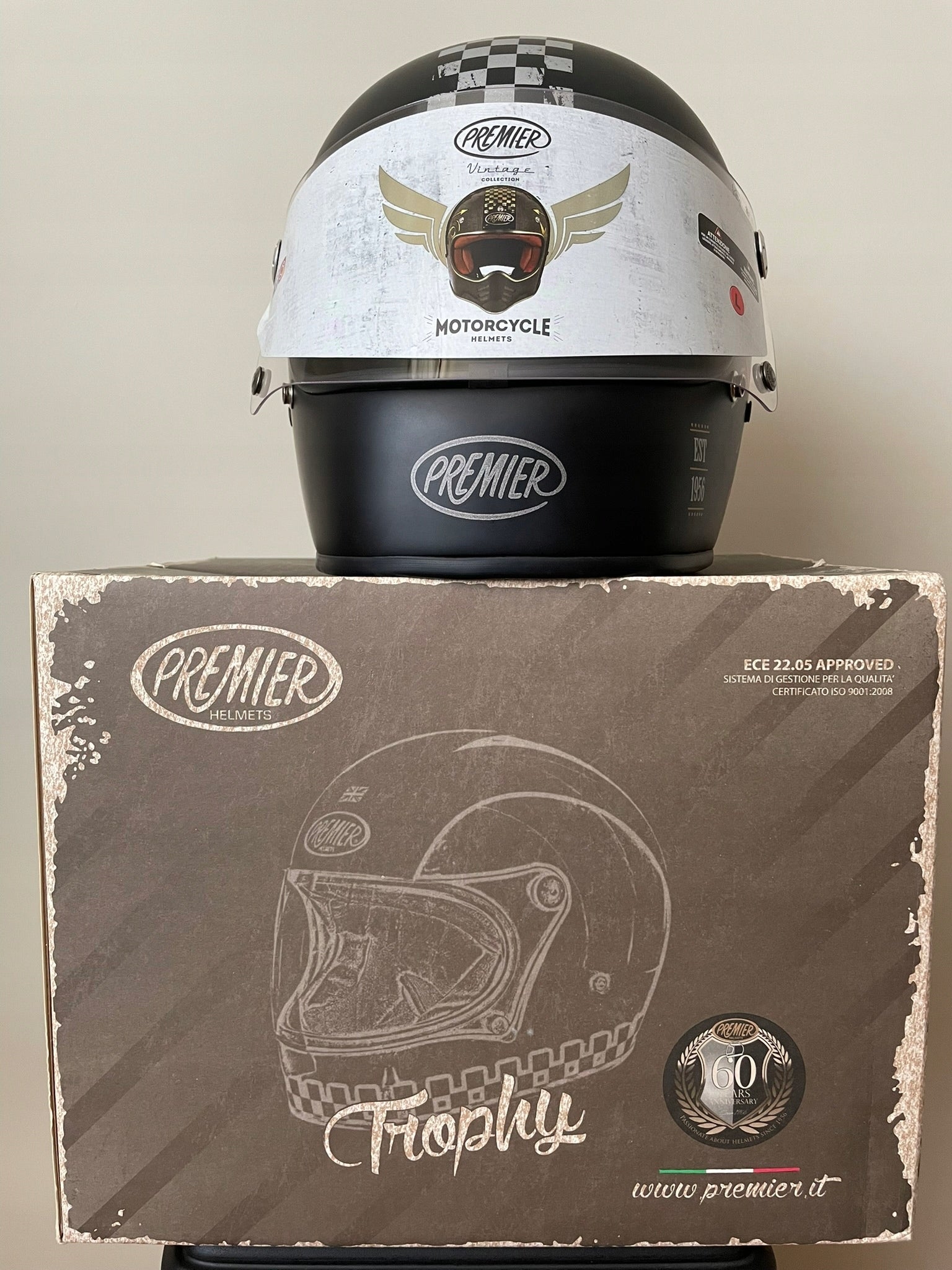 Premier Helmets TROPHY SPEED DEMON 9 BM L motorcycle helmet Manufacturer's catalog number APINTTRROFIBSD9000L