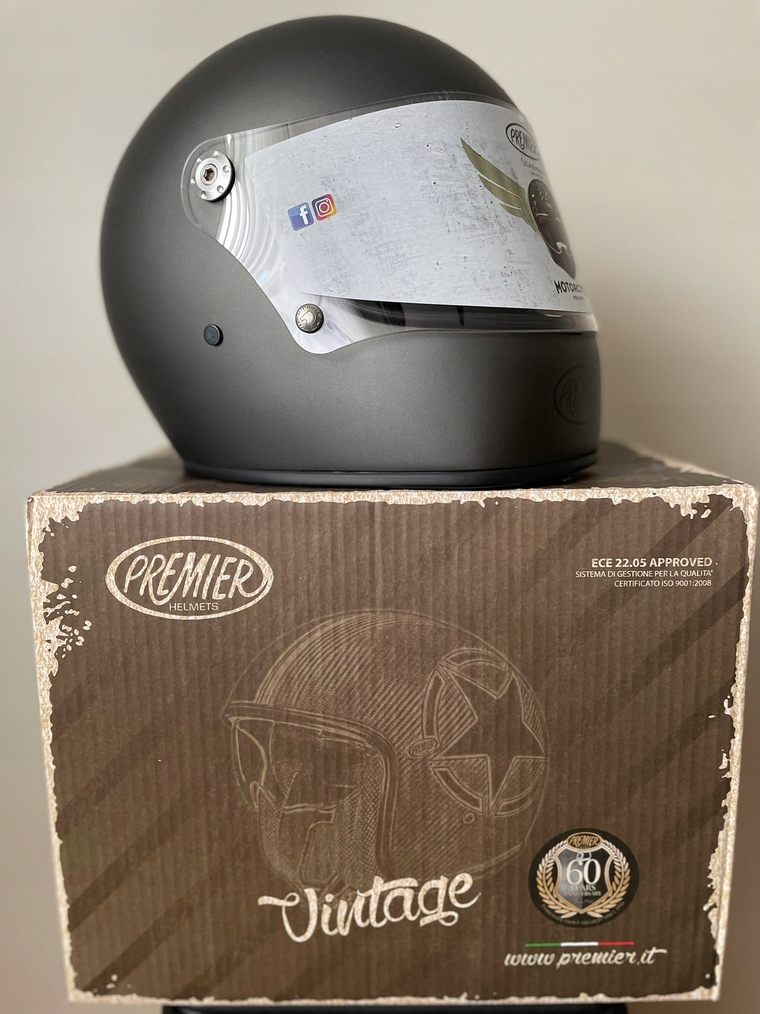 Premier Helmets TROPHY U17 BM L EAN (GTIN) 8053288455606