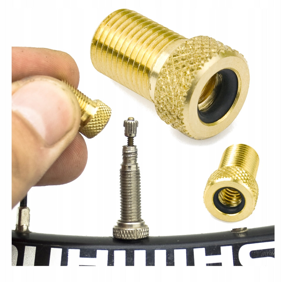 Presta/bicycle adapter for pumping at a bicycle station at a gas station