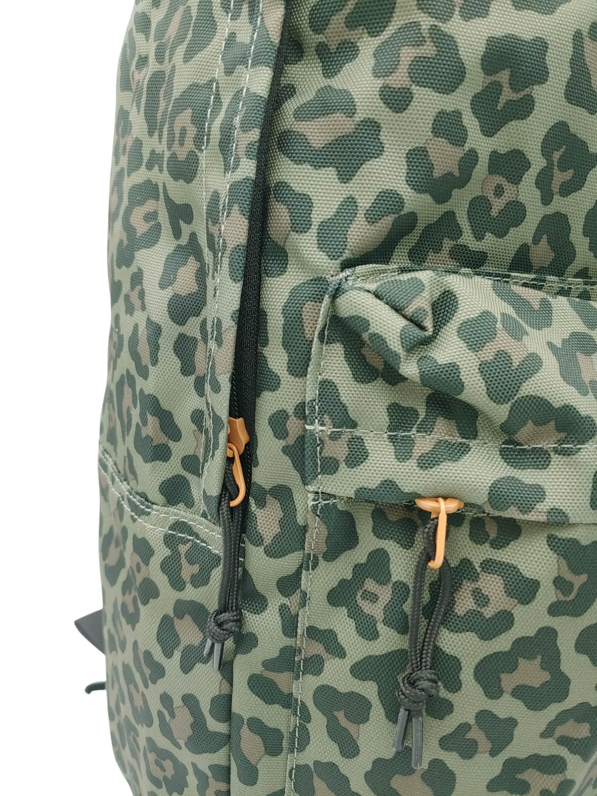 Professional Backpack 22l Leopard Converse All Star Manufacturer code 55LEE65