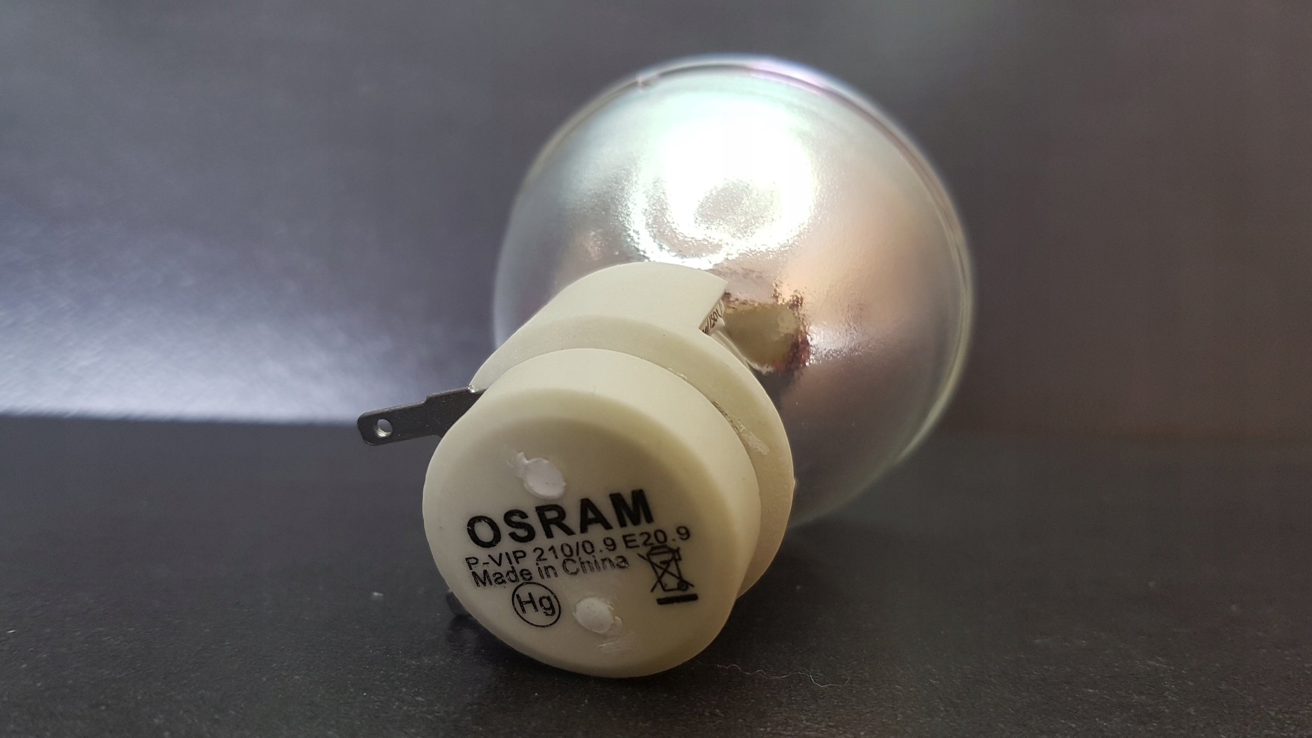 Projector Lamp P-VIP 210/0.8 E20.9N for MX535 TH534 TH535 TW533 TW535 W1050 HP3920 TH670 Projectors Manufacturer code LAMP-78150-OB-O