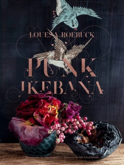 Punk Ikebana: Die Kunst des Blumendesigns neu interpretieren