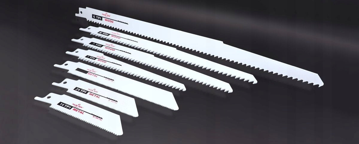 RECIPROCATING SAW BLADE SET OF 28 METAL WOOD SAW BLADES Packaging status original