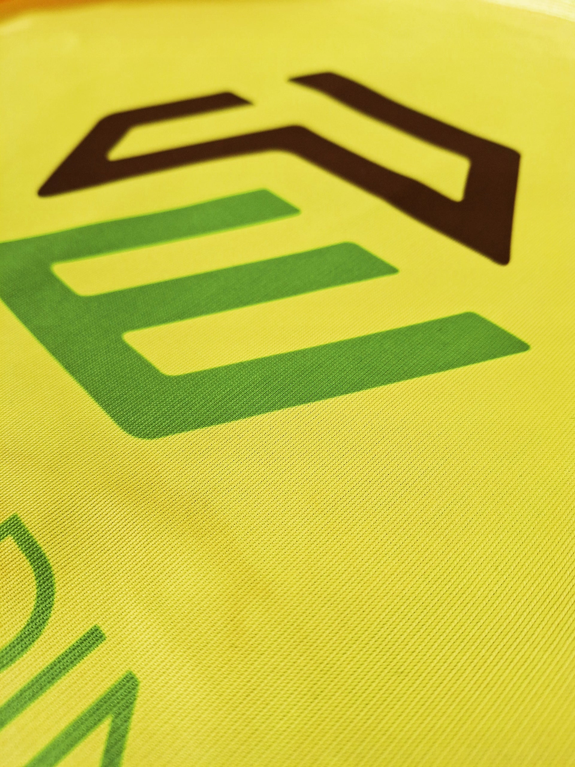 REFLECTIVE VEST WITH PRINT INSCRIPTION SIZE. XL Manufacturer code VEST2GW-AM