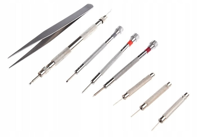 REPAIR KIT FOR REPAIRING WATCHMAKING WATCHES IN CASE 147 ELEMENTS Number of items in the set 147