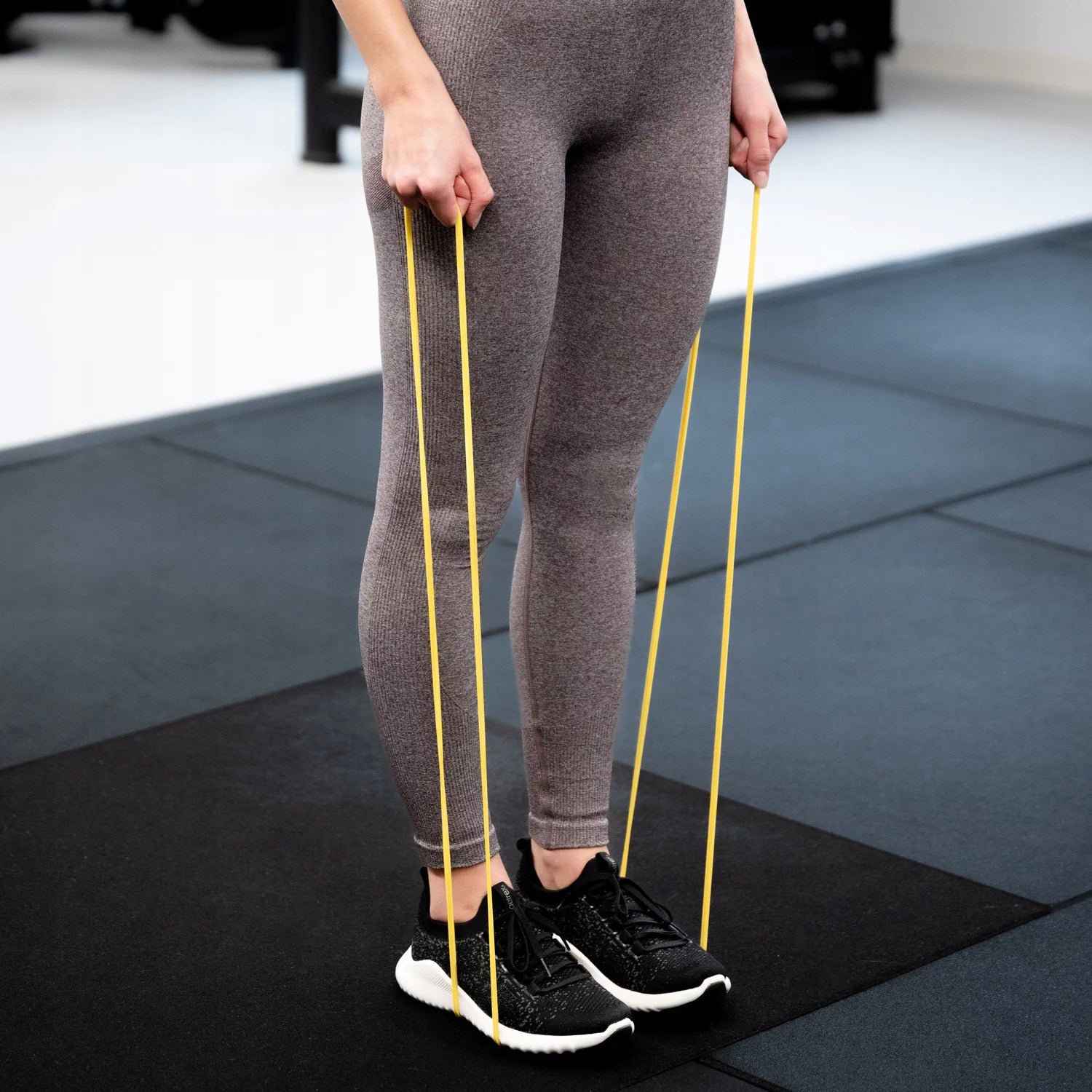 RESISTANCE RUBBER FOR EXERCISE FITNESS TRAINING TAPE RESISTANCE LIGHT 1-7KG GYMTEK Number of pieces in the set 1