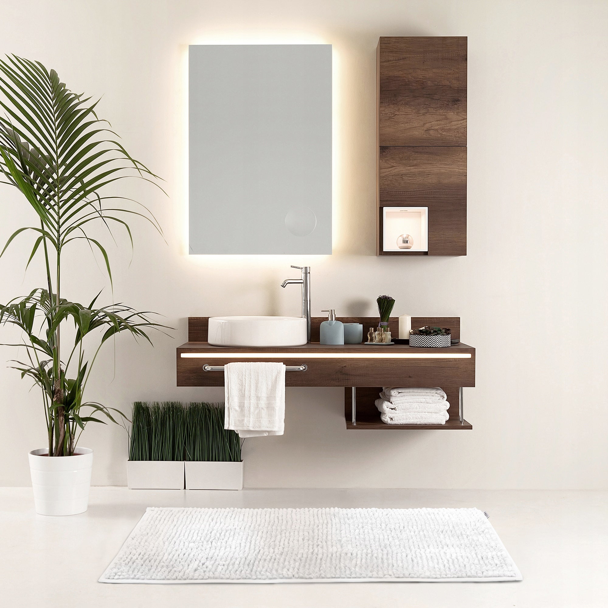 RESTILO Bathroom Rug Non-Slip Chenille Shaggy 60X90 White Brand Restilo