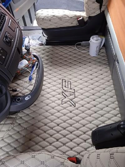 RUGS DAF 105XF 106XF NEW XG XF 105 106 CoverS EMBROIDERY XD Packaging status original