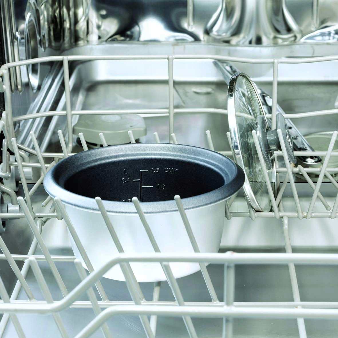 RUSSELL HOBBS Mini Reiskocher 0,4L With Heating Function Brand Russell Hobbs