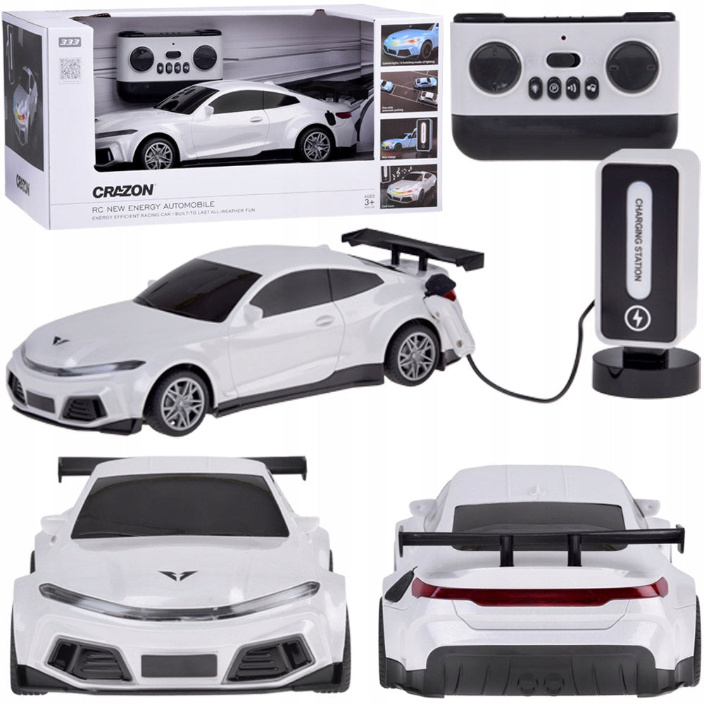 Remote Controlled Car RC0687 + Station Sam Parks