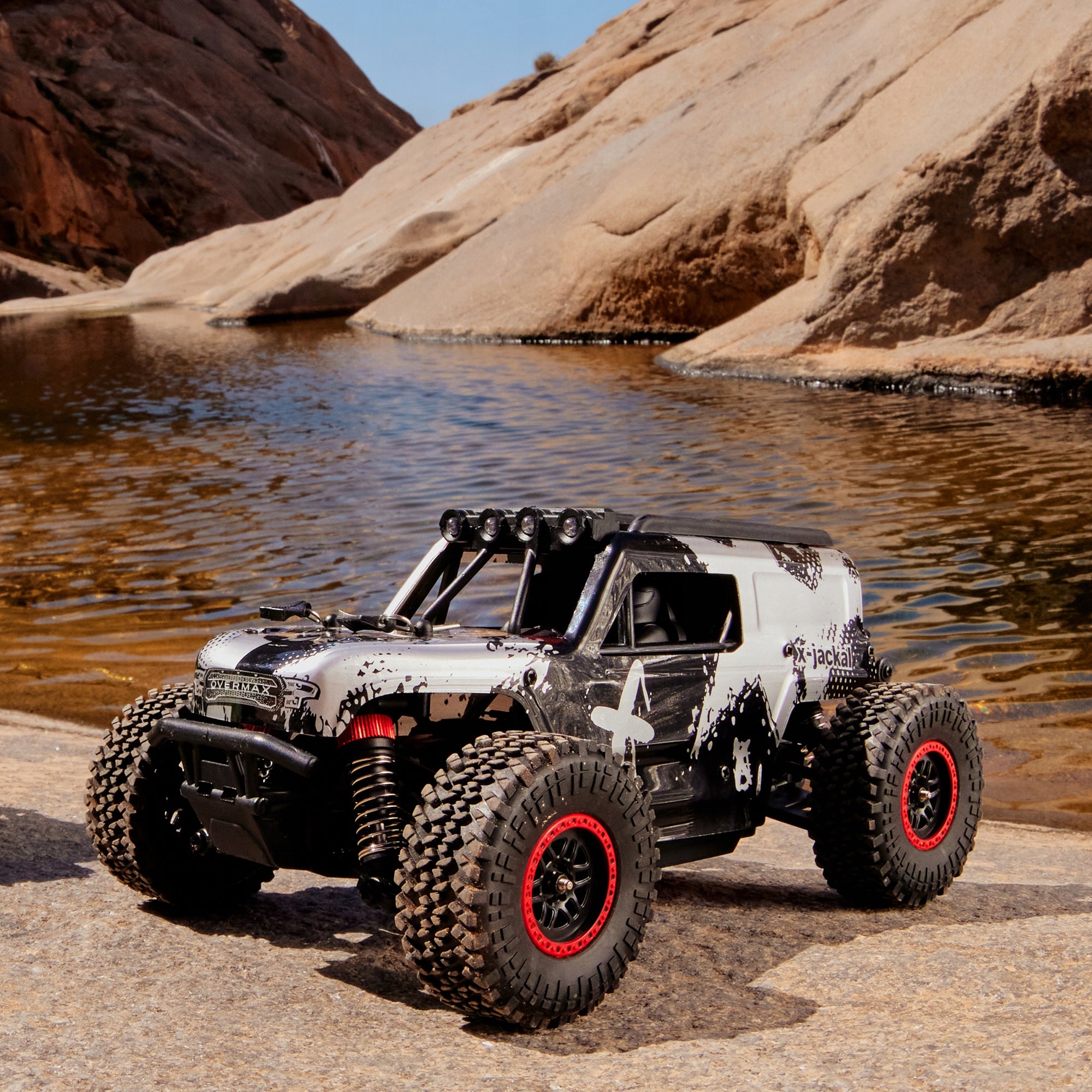 Remote Controlled Off-Road Car 4x4 Auto RC CRAWLER LED Durable Manufacturer code Samochód Auto RC terenowy 4x4 X-JACKAL