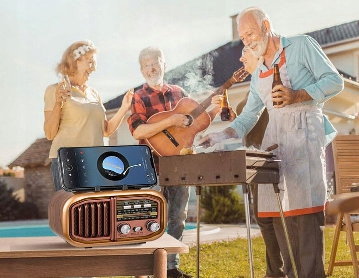 Retro Portable Kitchen Radio Solar-Powered Battery Bluetooth FM Packaging status original