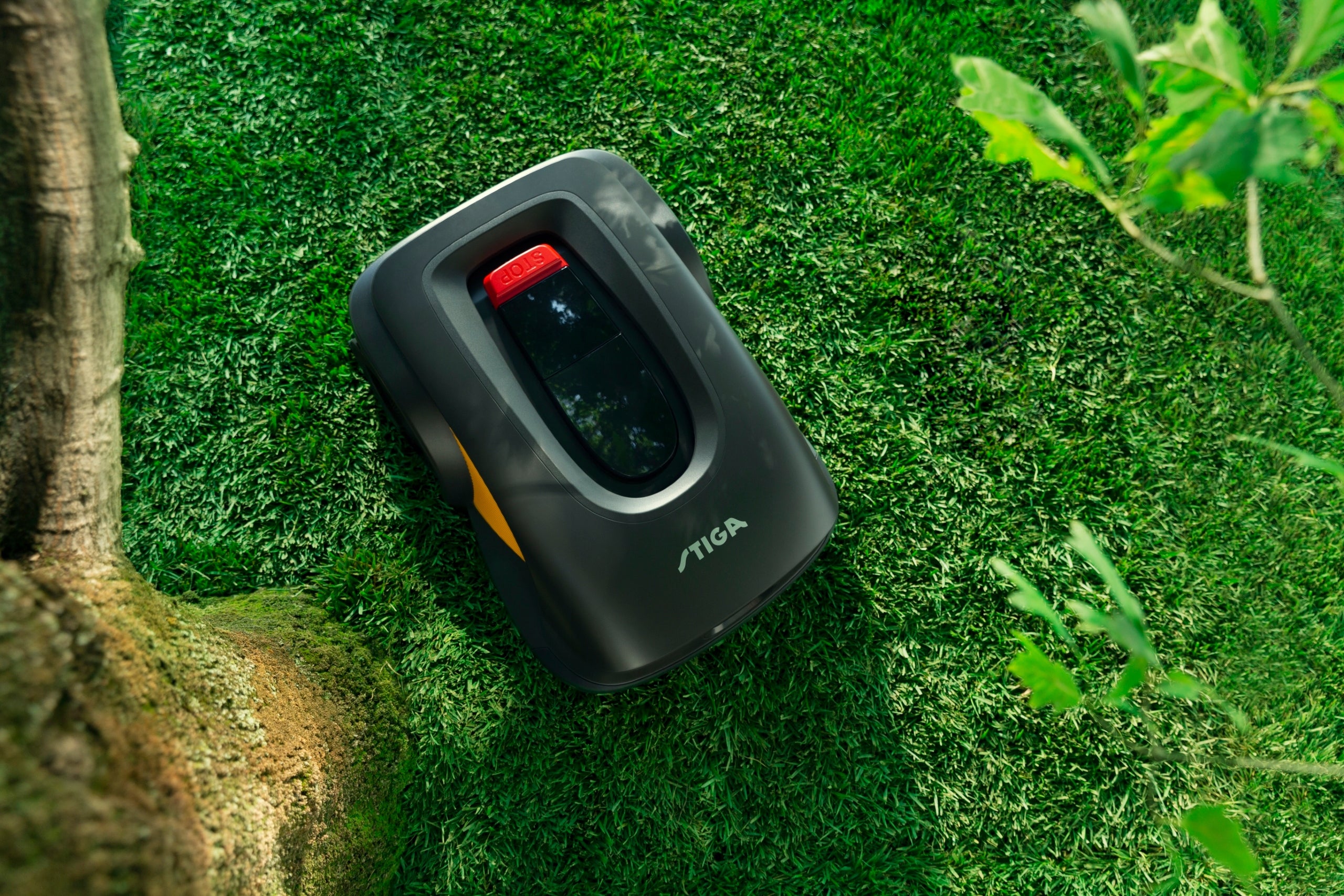 Robot Mowing AUTONOMOUS STIGA A 10000 Large Garden 12000m2 GPS 4G Data B/L Series Expert