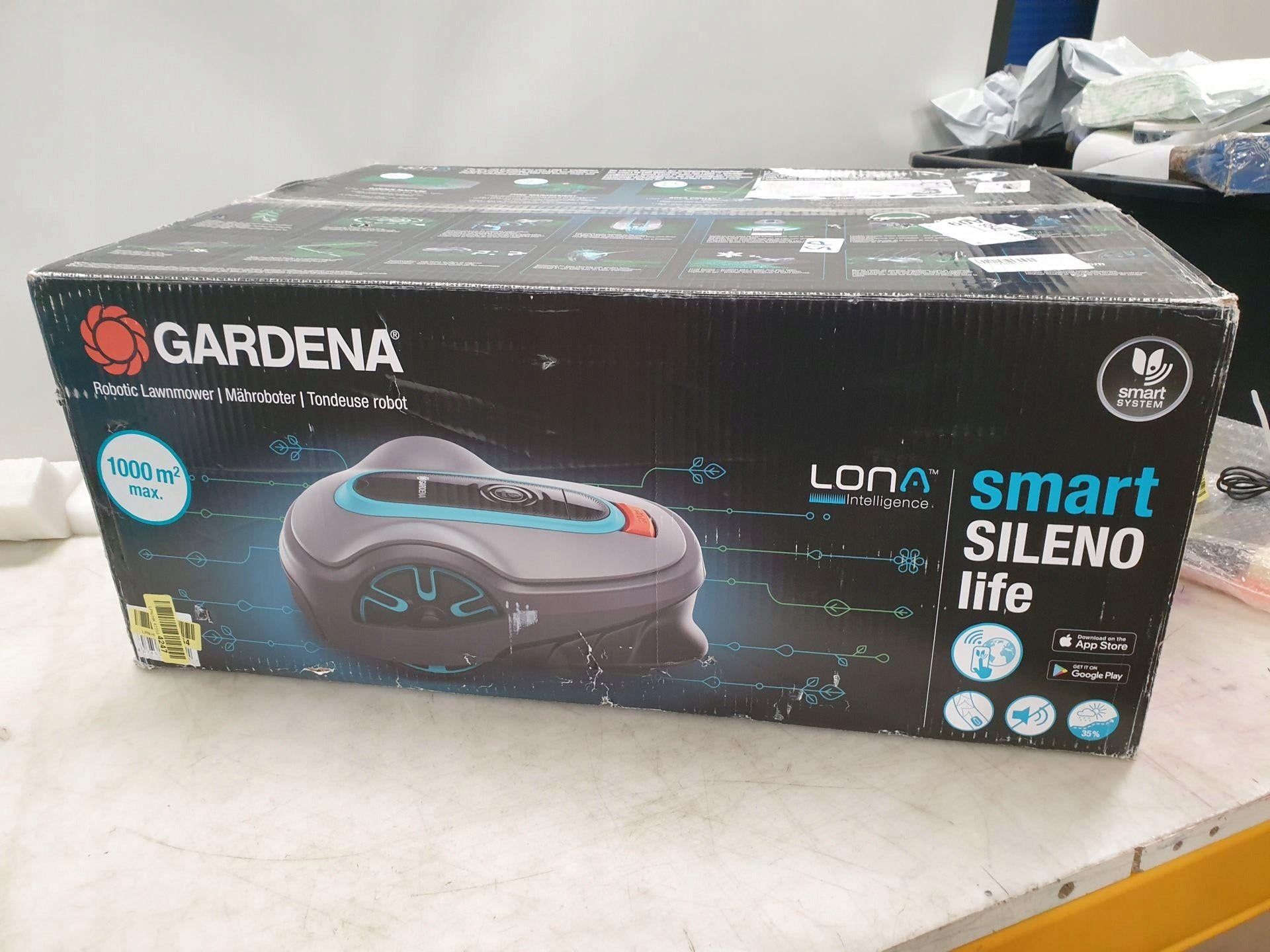 Robot mowing Gardena Lona cutting width 22 cm Brand Gardena